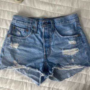 Levi’s 501 shorts